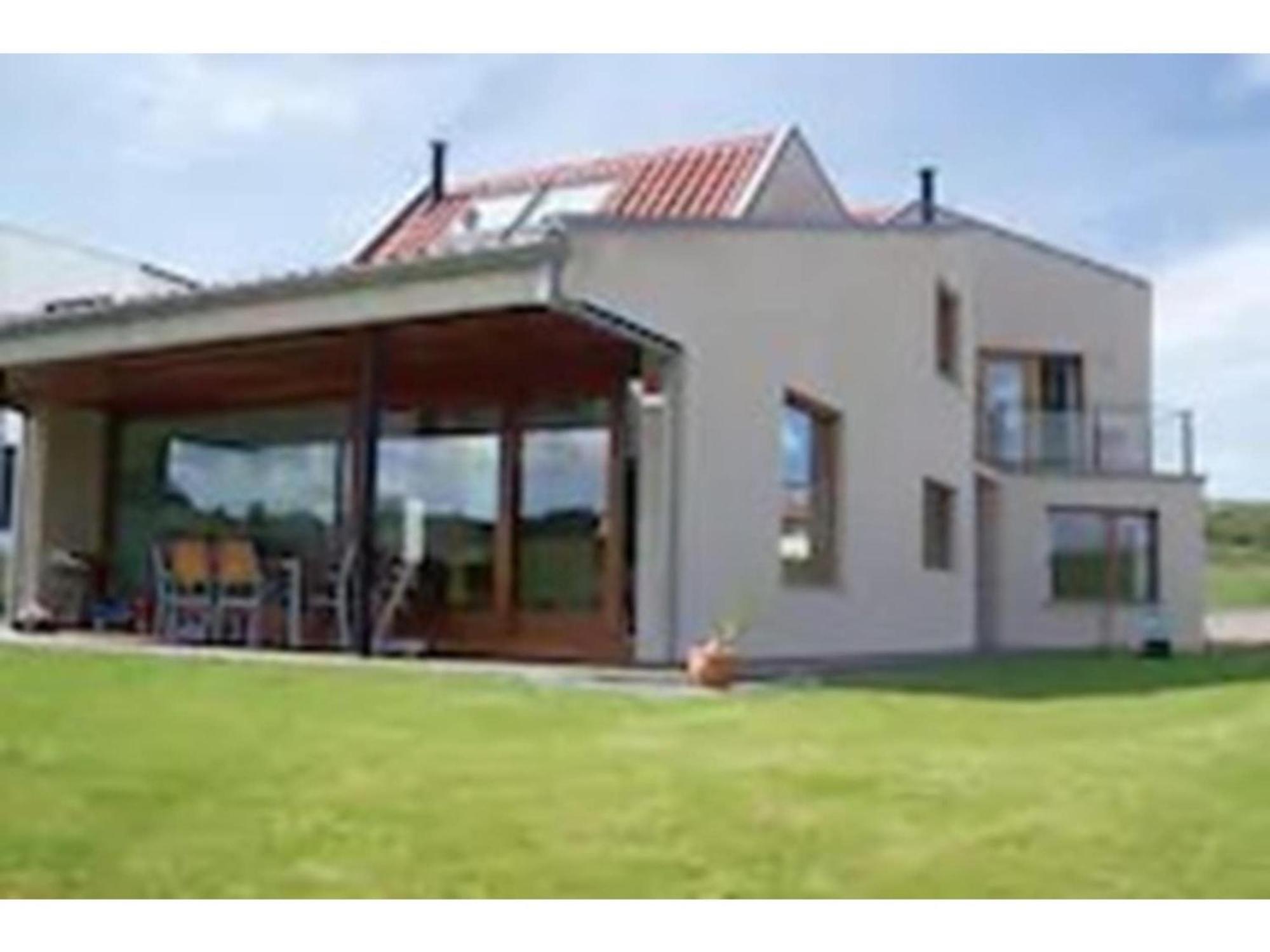 Welcoming Holiday Home in Villaverde de Pontones with Garden Buitenkant foto