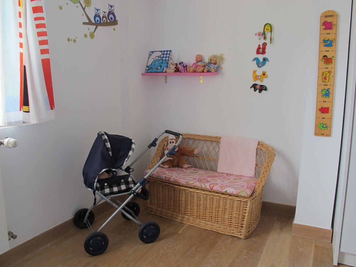 Welcoming Holiday Home in Villaverde de Pontones with Garden Buitenkant foto