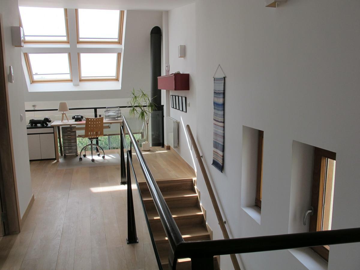 Welcoming Holiday Home in Villaverde de Pontones with Garden Buitenkant foto
